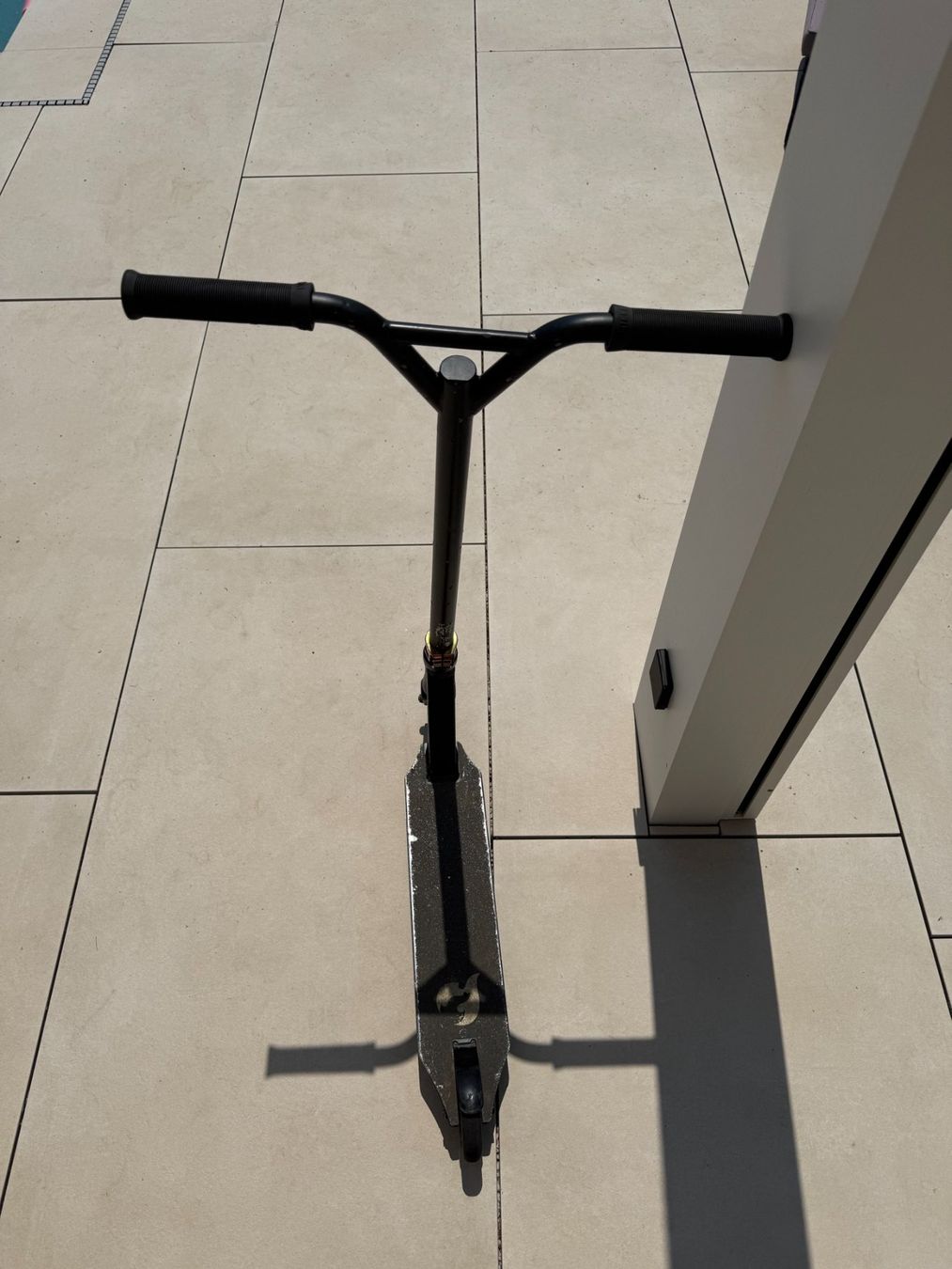 Chilli Kickboard: Chilli Scooter schwarz – D'occasion à Bonstetten par Bobber_79 2