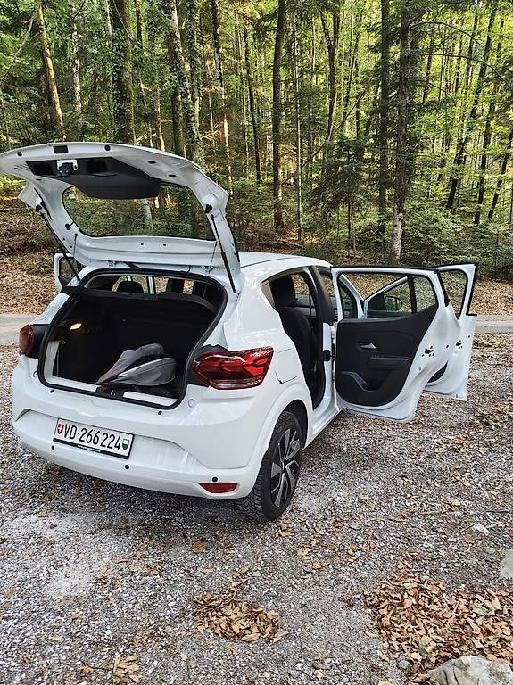 Dacia Automobili: Dacia Sandero – Usato da Yvorne venduto da mxm_vq6n 2