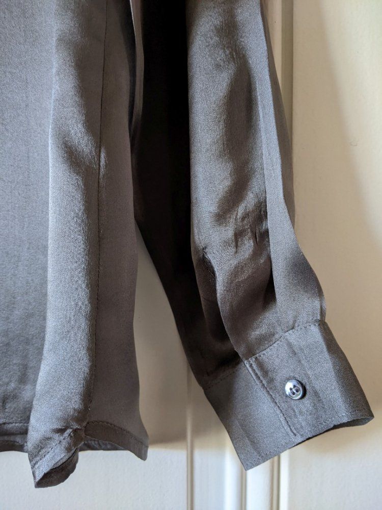 Camicette: ERIC BOMPARD : Chemisier 100% soie gris-bronze S – Nuovo (secondo la descrizione) da Petit-Lancy venduto da lilycerise 3