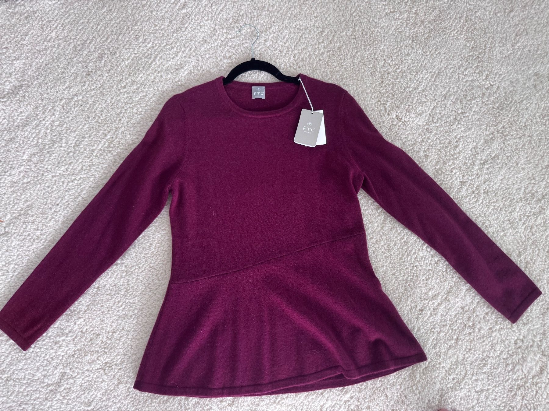 FTC Maglioni & Felpe: FTC Pullover 100% Kaschmir Beere M NEU – Nuovo (secondo la descrizione) da Zuerich venduto da Moochie