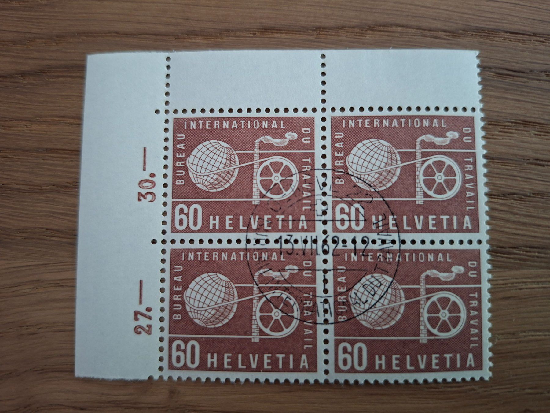 Tous les timbres: Dienstmarken 4er Blocks: BIT – Neuf (Voir description) à Hinterkappelen par 1399 4