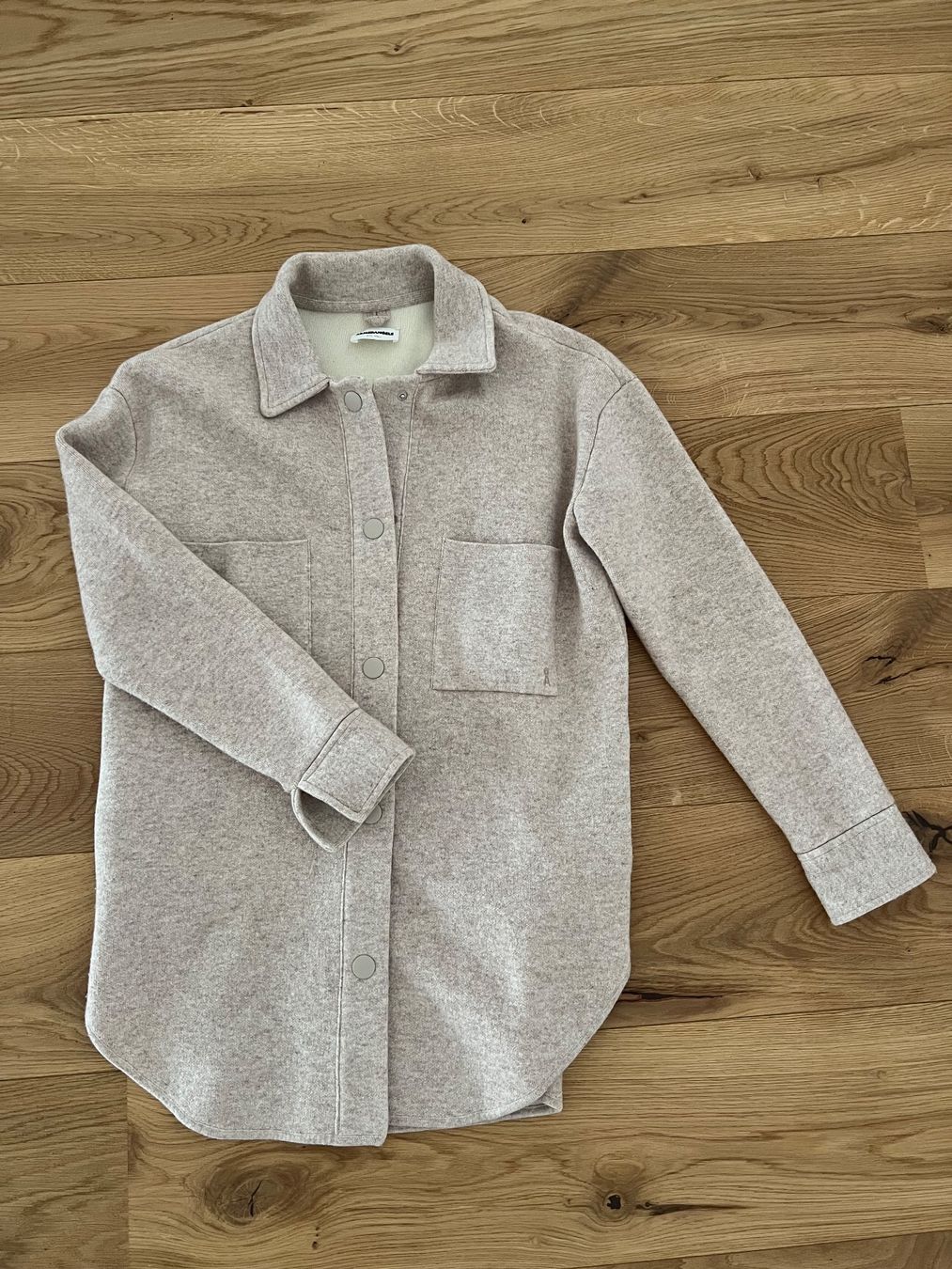 Armedangels Jacken: ARMEDANGELS Jacke light beige Grösse S – Gebraucht aus Naters von powerlara_