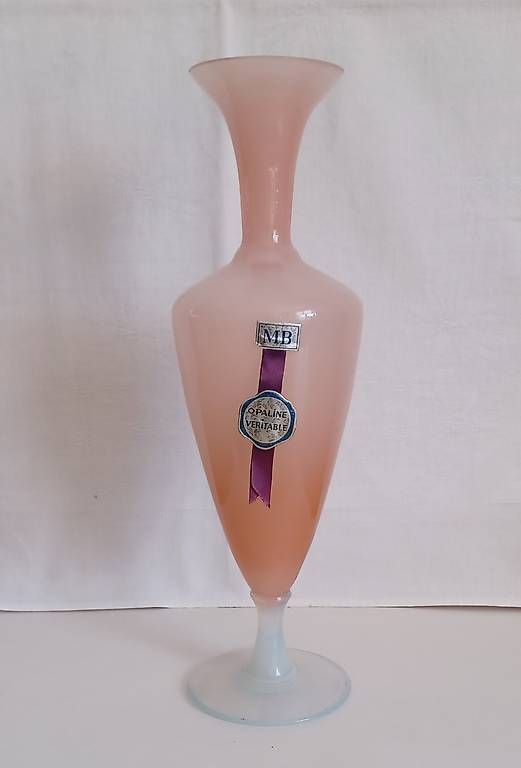 Vasi & Recipienti: Véritable vase vintage en opaline – Usato da Bretigny-Morrens venduto da LaureLM