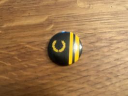*Fred Perry Button*