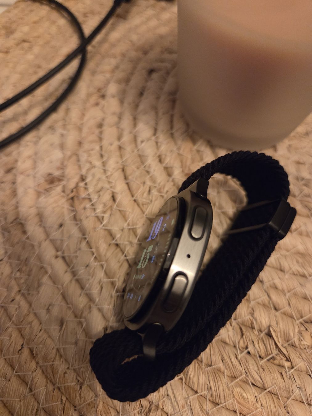 Samsung Smartwatch: Samsung galaxy watch 8 40mm 4G  – Nuovo (secondo la descrizione) da Estavayer-le-Lac venduto da mat_7r9g 1