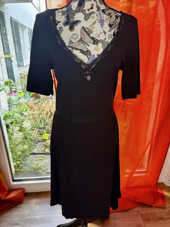 Vive Maria Dress black Gr.2XL mit Schleife