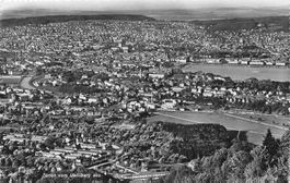Zürich (ZH) Panorama vom Uetliberg