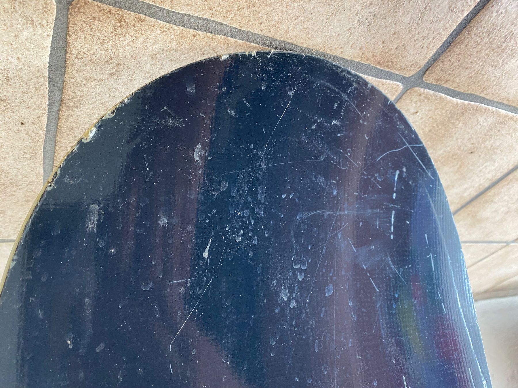 Snowboard Nitro Boards: Snowboard nitro et fixations head – Gebraucht aus La Neuveville von e_perriard 1