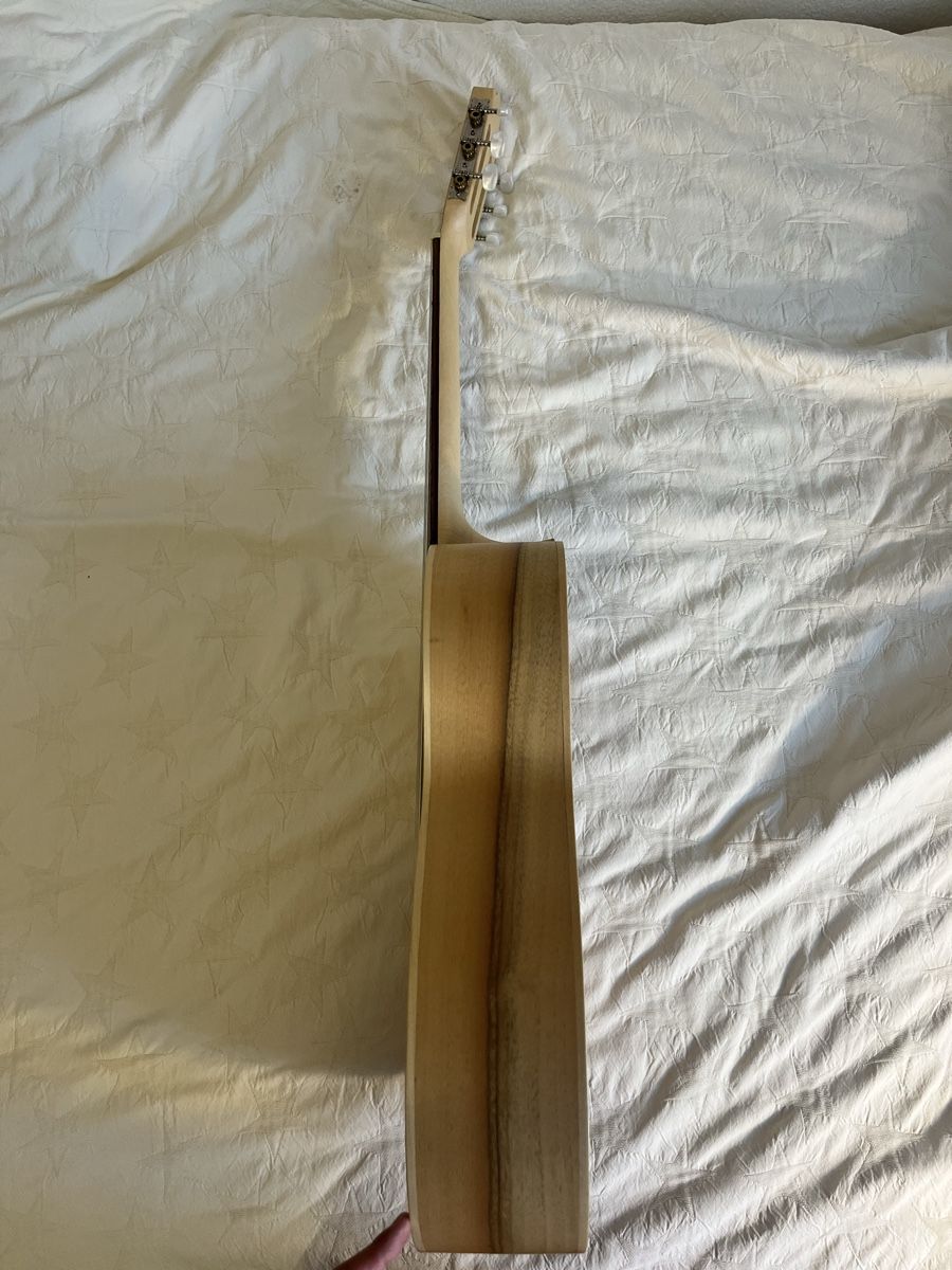 Strumenti musicali: Guitare Hora 7/8  – Usato da Lausanne venduto da luc_ddh5 6