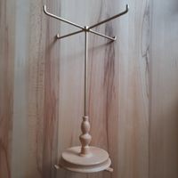 Schmuckständer Messing Holzfuss guter Zustand