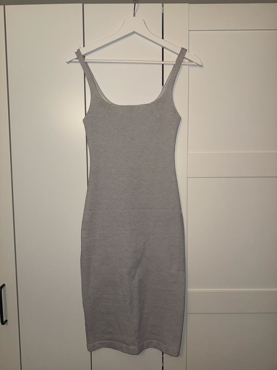 Vestiti: Midikleid gestreift Grösse XS – Usato da Mörschwil venduto da Seegurke18