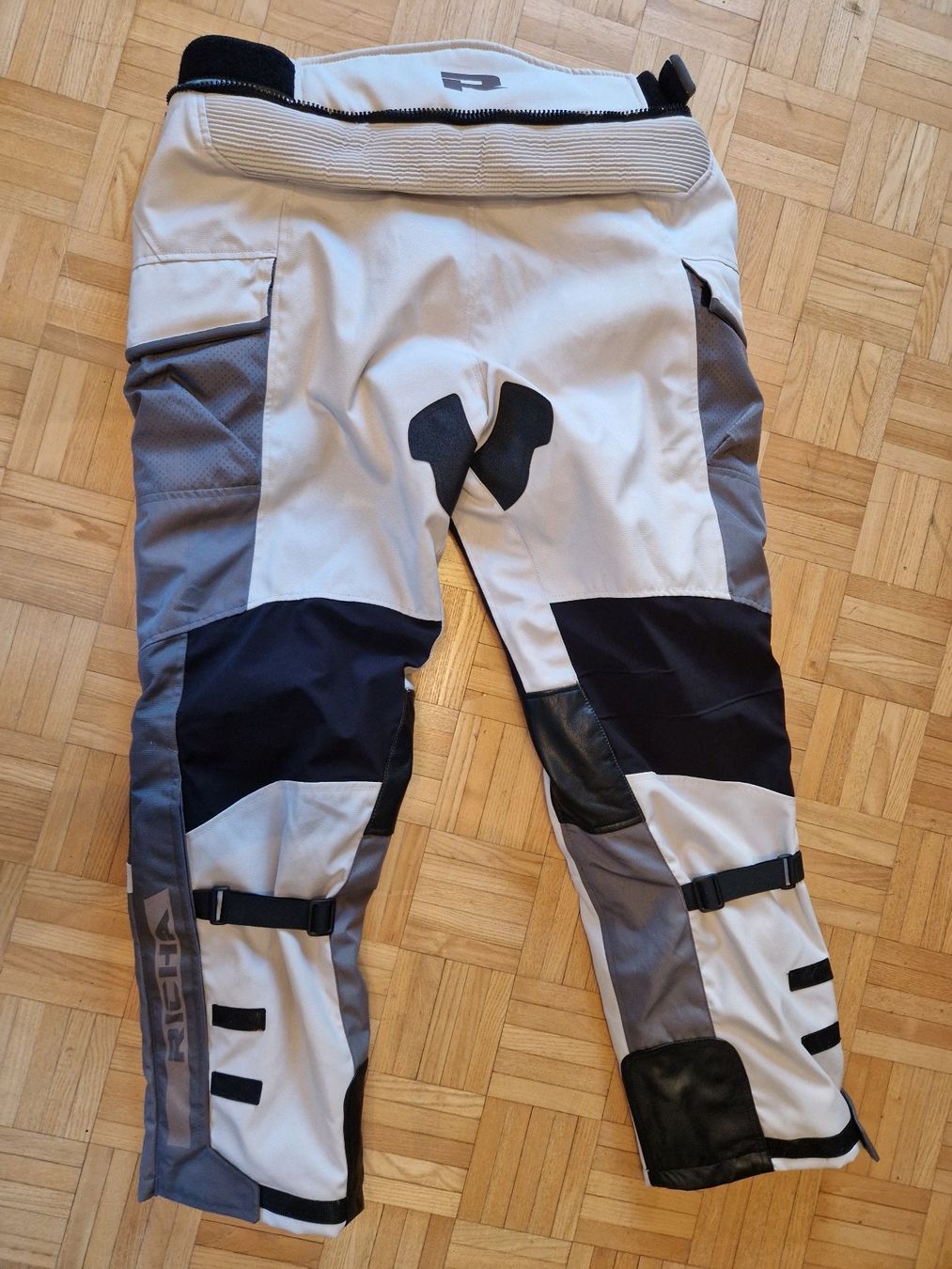 Pantaloni: NEU Richa infinity 2 adventure Hose K4XL – Nuovo e nell'imballaggio originale da Winterthur venduto da CherrySchott 1