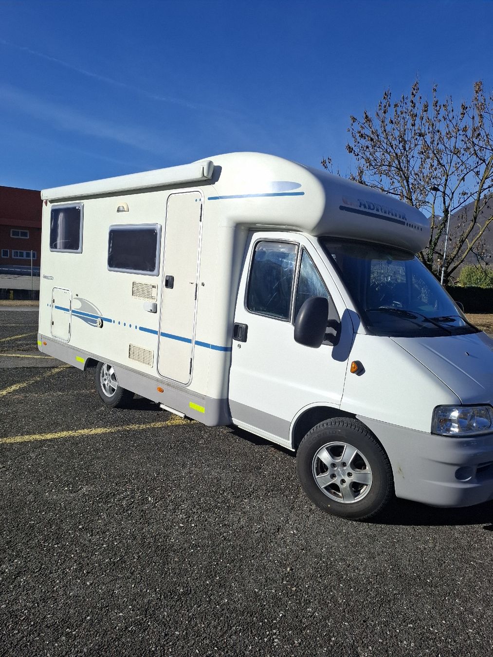Fiat Veicoli da campeggio: Vendo semintegrale Adria – Usato da Giubiasco venduto da MERIBEN 5