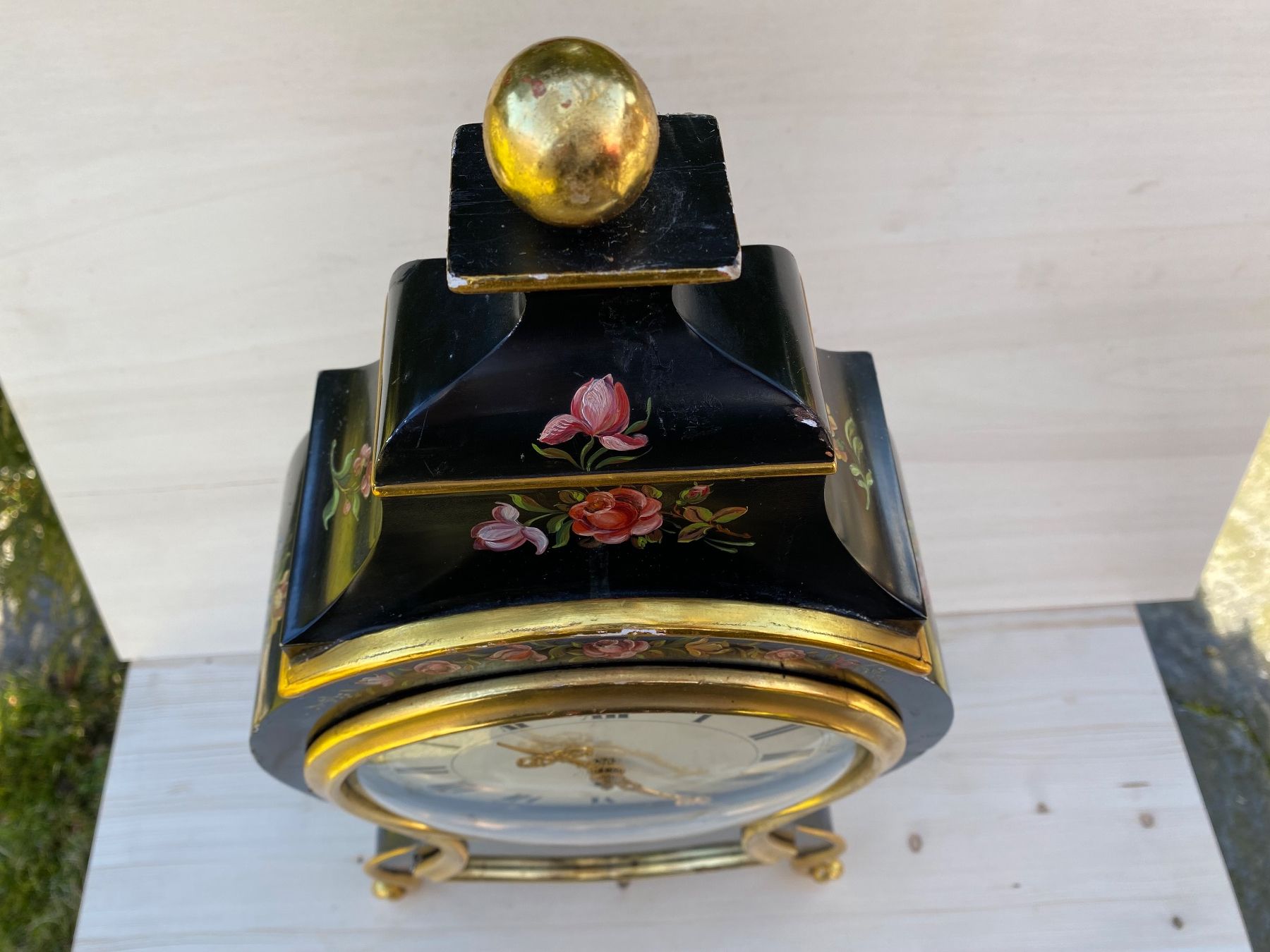 Zenith Stand- & Wanduhren: antike Neuenburger Zenith Le Locle Pendule – Gebraucht aus Feldbach von Olive1 1