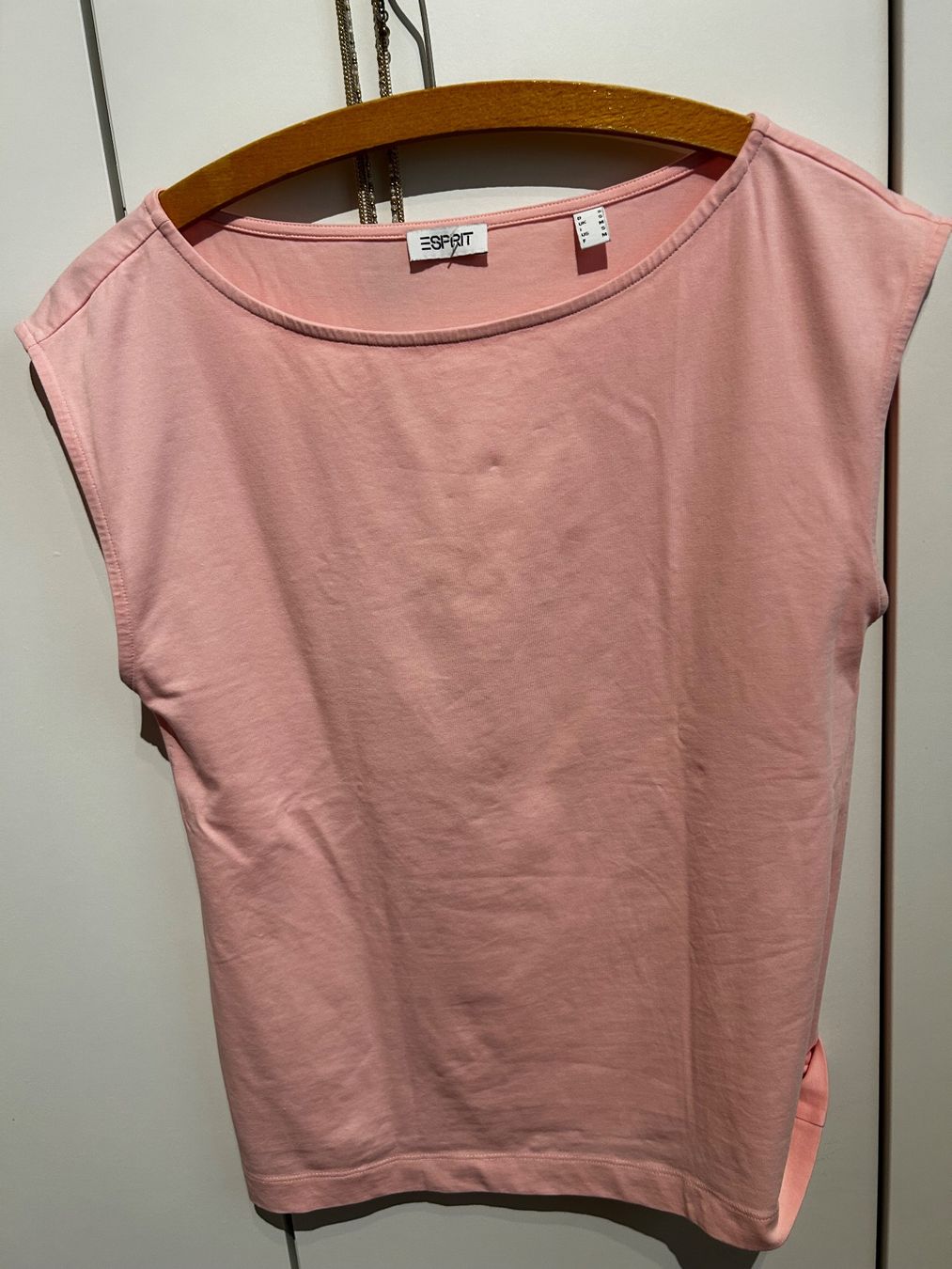 Esprit T-shirt: Alles 10.- – Usato da Scherz venduto da Mandarine8