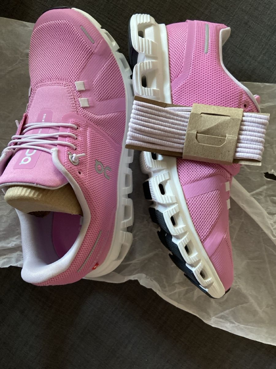 On Scarpe da donna: On Cloud 6 Rasberry New NEU – Nuovo e nell'imballaggio originale da Basel venduto da vla_6zt2 4