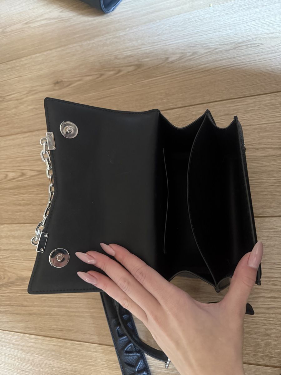 Karl Lagerfeld Borse da donna: Sac noir, Karl Lagarfeld – Nuovo (secondo la descrizione) da Grand-Lancy venduto da laura_oeg 2