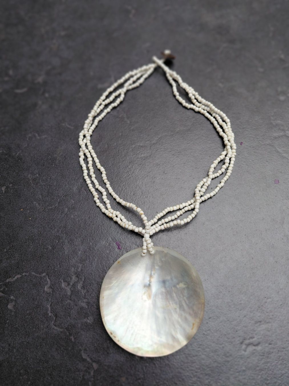 Catenine: collier avec pendentif nacre – Nuovo (secondo la descrizione) da Boussens venduto da mgerma54 1