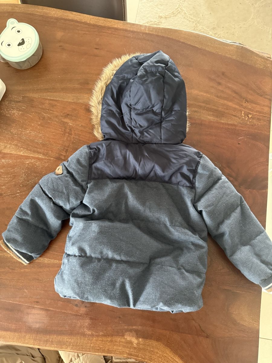 Zara Jacken & Mäntel: Zara Winterjacke Gr. 92 – Gebraucht aus Kreuzlingen von hae23 2