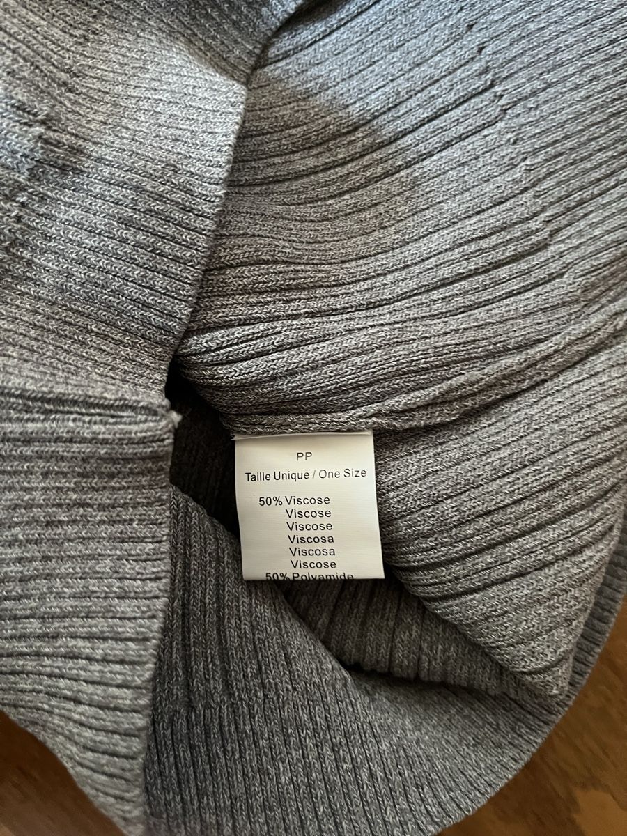 Vestiti: Graues Strickkleid, Grösse S-M, neu – Nuovo e nell'imballaggio originale da Wädenswil venduto da Iana32 4