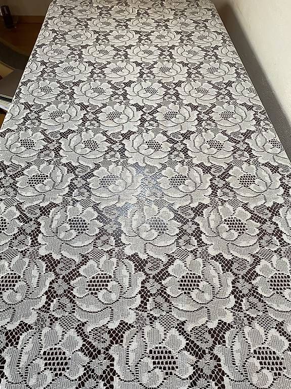 Altra biancheria da tavola: schöne Tischdecke/ Tischtuch vintage – Usato da Maur venduto da chr_x8zv