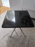 Vitra Splayed Leg Table Alexander Girard schwarz