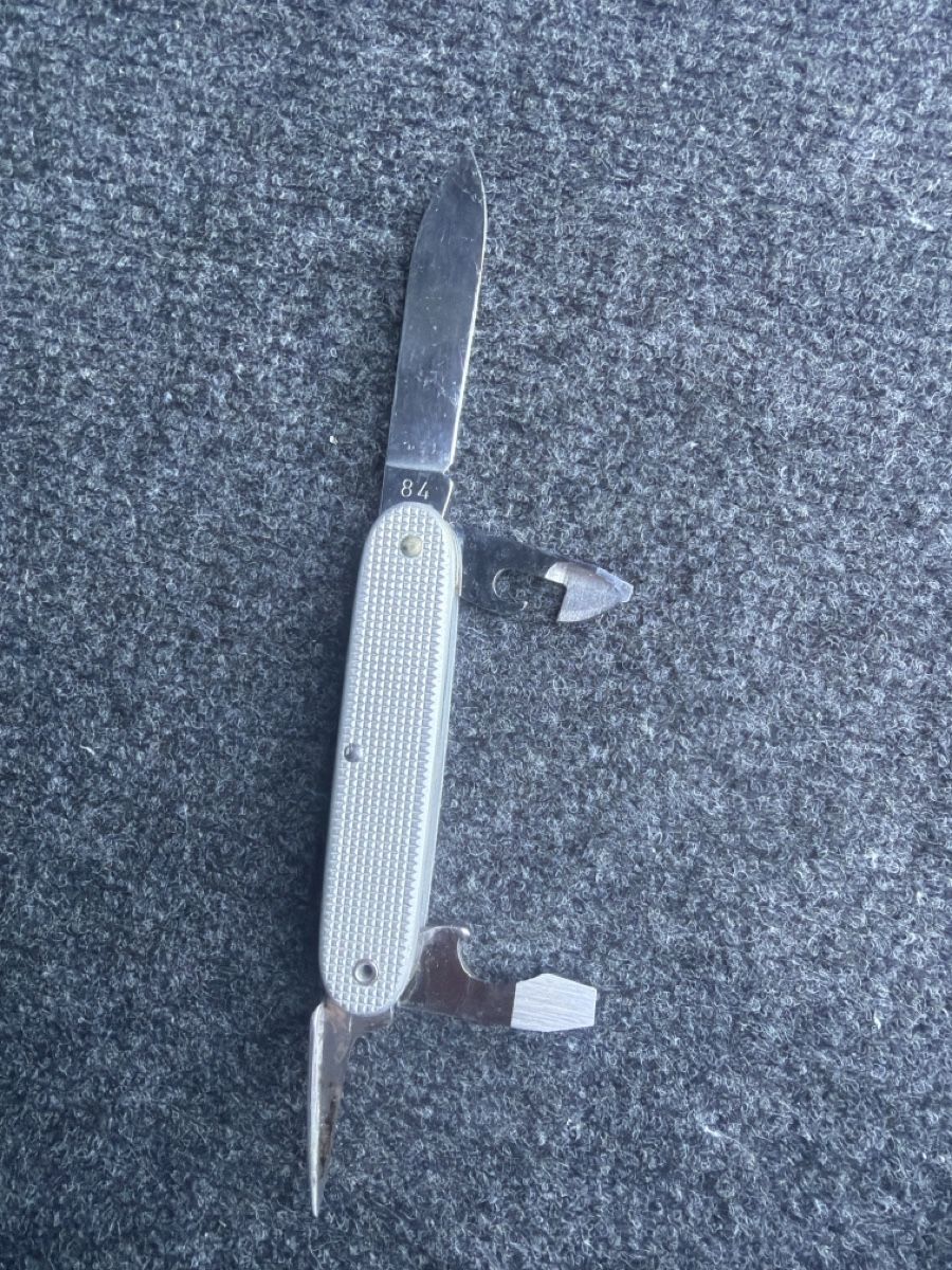 Victorinox Coltelli tascabile: Victorinox Militär Messer 84 – Usato da Schlieren venduto da Luxury.Time 4