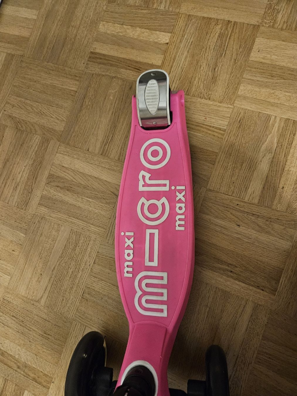 Micro Kickboard: micro trotti maxi  – Usato da Basel venduto da fragolina08 2