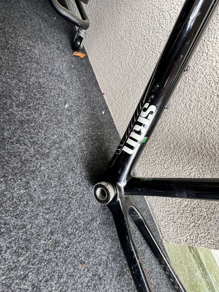 Commencal Pezzi di ricambio: Commencal Rahmen, Carbon – Usato da Maienfeld venduto da AGueraslan 3