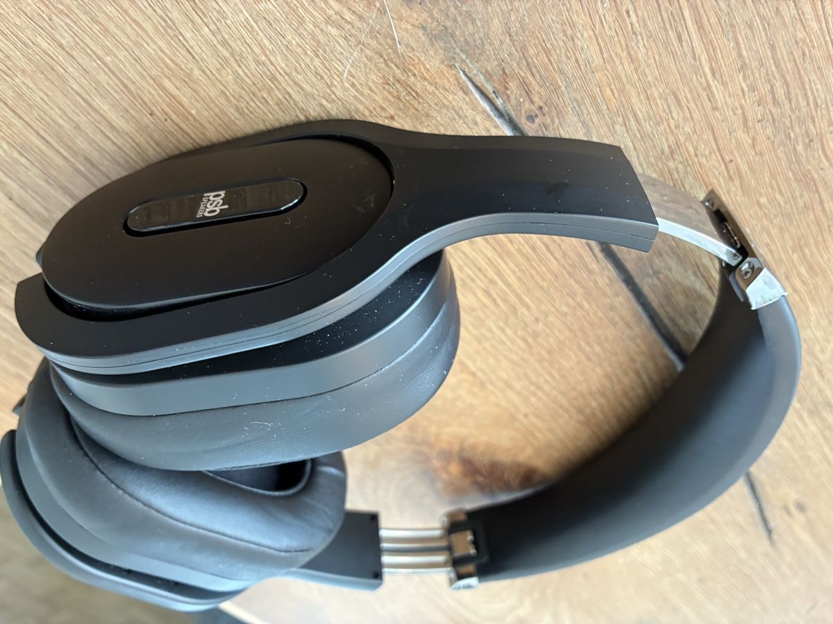 Bluesound Lettore multimediale & Streamer: HiFi Einsteigerset: Streaming und Kopfhörer, neuwertig – Usato da St. Gallen venduto da SirCaledor 7