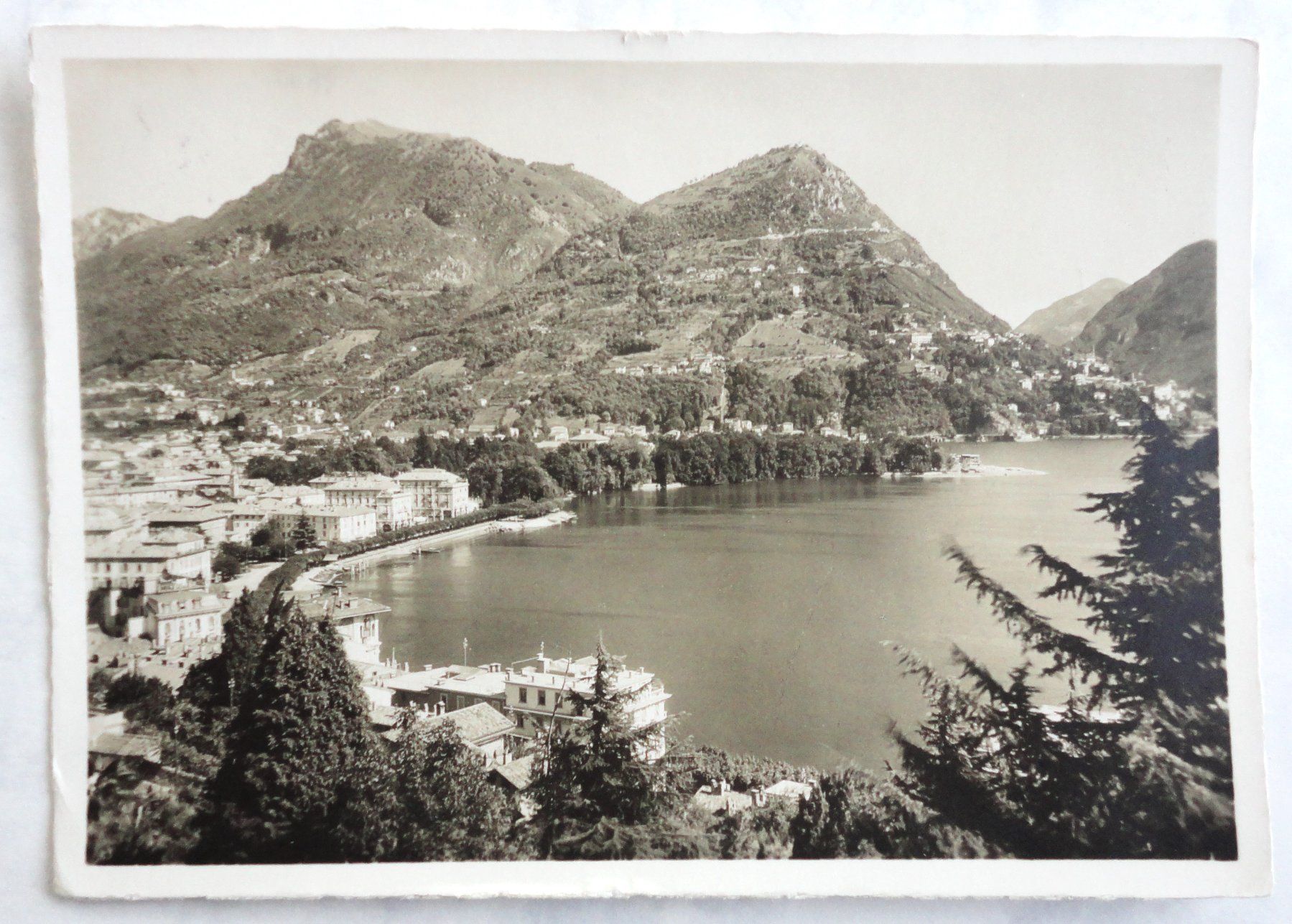 Cartoline postali: Lugano - Vue générale – Difettoso da Fétigny venduto da Billy2miny
