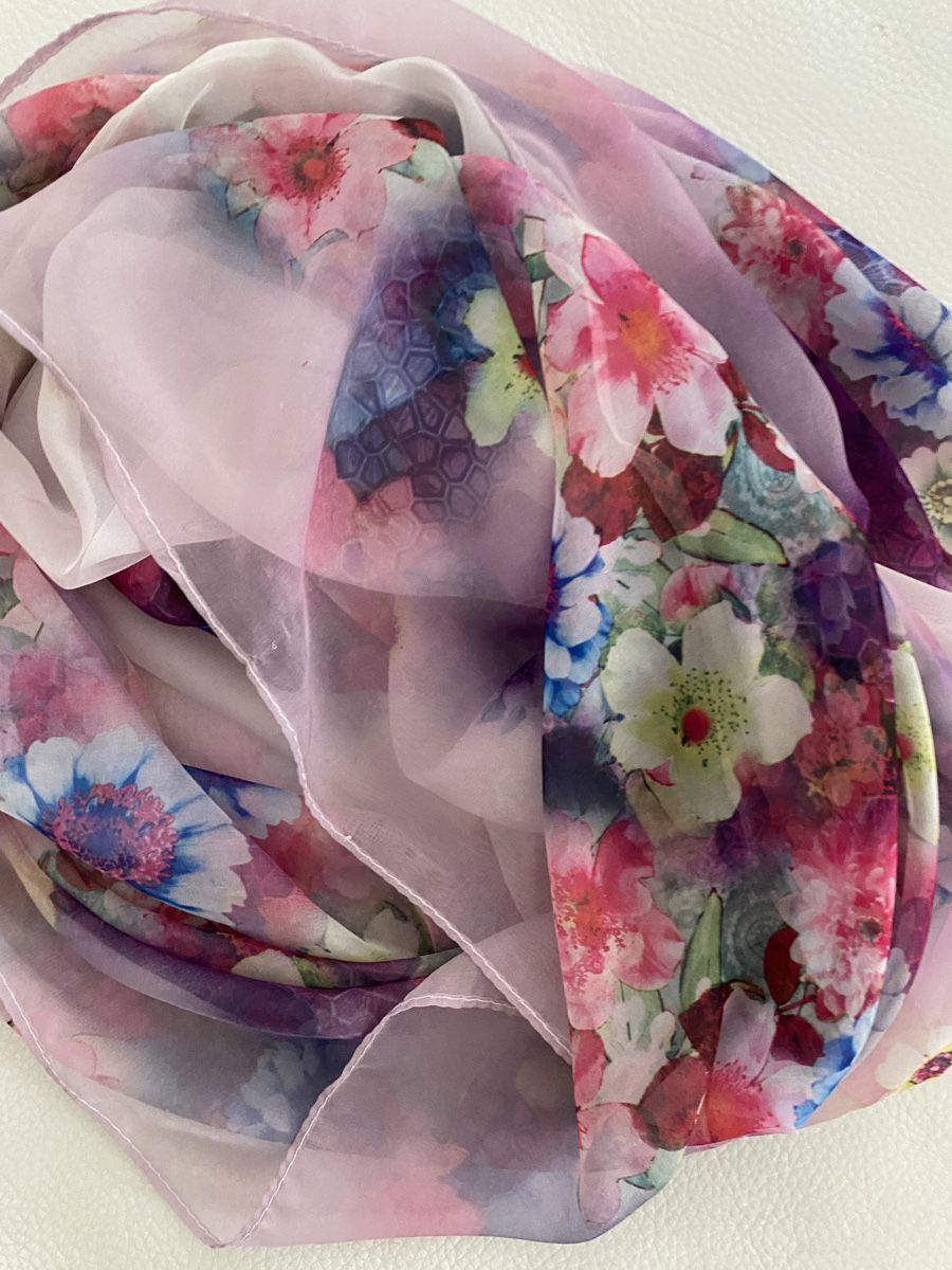 Foulards, Tücher & Schals: Loop aus 40% Seide 🌸 – Gebraucht aus Opfikon von Luis144 4