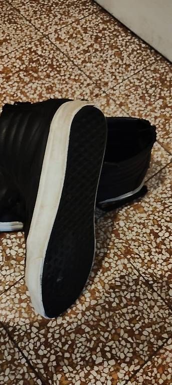 Scarpe da uomo: Vans in cuoio, 42.5 – Usato da Viganello venduto da millo 3