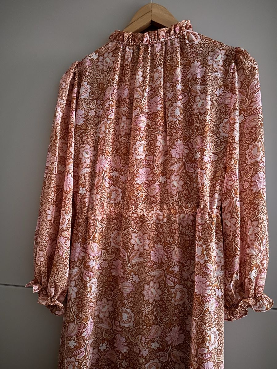 Vestiti: Neues Maxikleid mit Blumenmuster, Grösse 36/S – Nuovo (secondo la descrizione) da Bern venduto da WiederWert 3