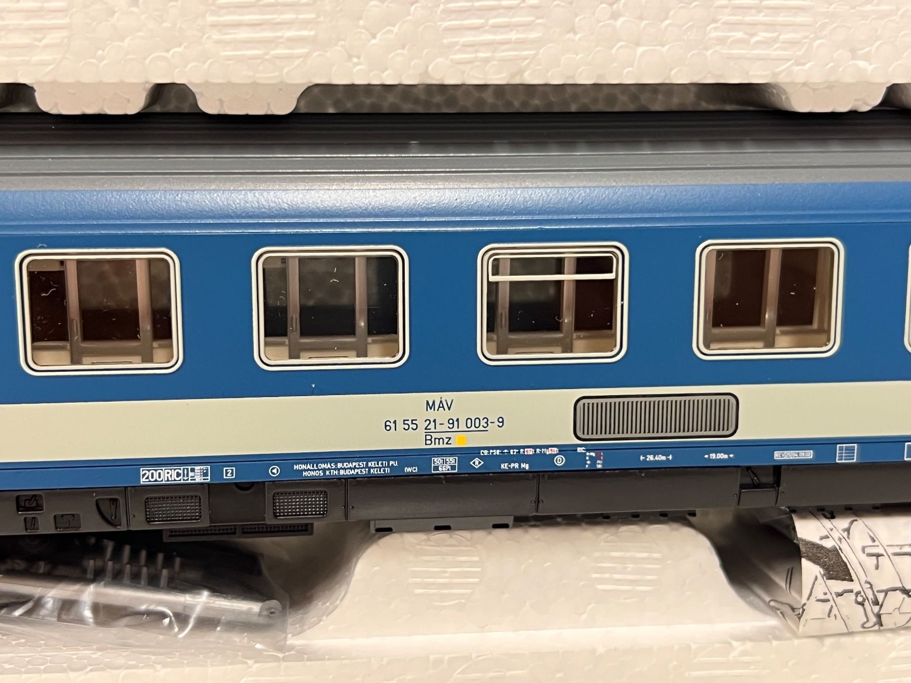 Roco Modellini di ferrovie: Roco 44497 MAV 2.Kl. H0 DC – Nuovo e nell'imballaggio originale da Neuenhof venduto da ludovicco 1