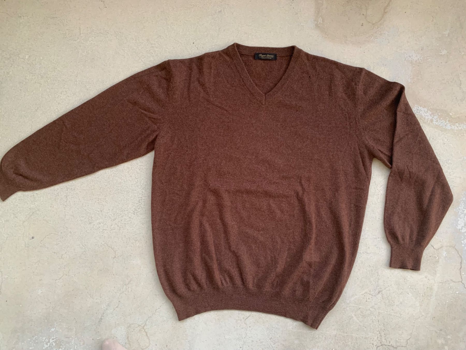 Maglioni & Felpe: Pullover Herren braun V-Ausschnitt Gr. XL – Usato da Wettswil venduto da cipollina71