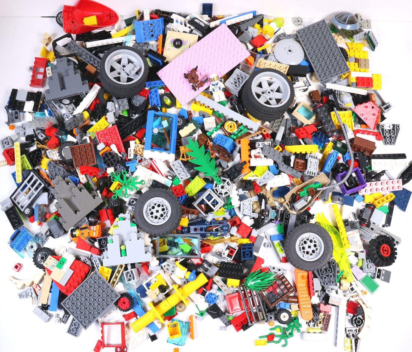 Lego Kit di costruzioni: 1.5 kg. Legoteile mit Minifiguren – Usato da Hettlingen venduto da Scholi99
