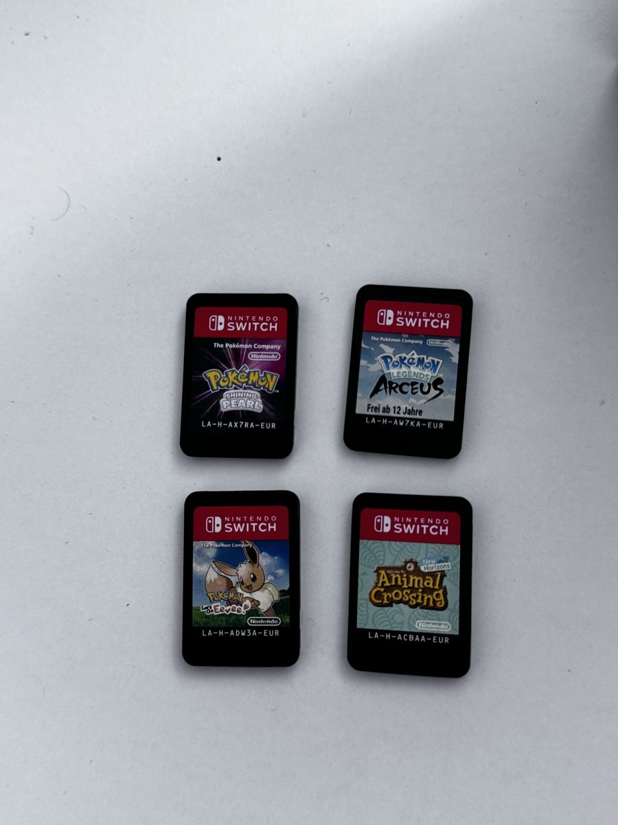 Nintendo Console: Nintendo switch mit Zubehör & 4 Spielen – Usato da Emmenbrücke venduto da Salamanter63 2