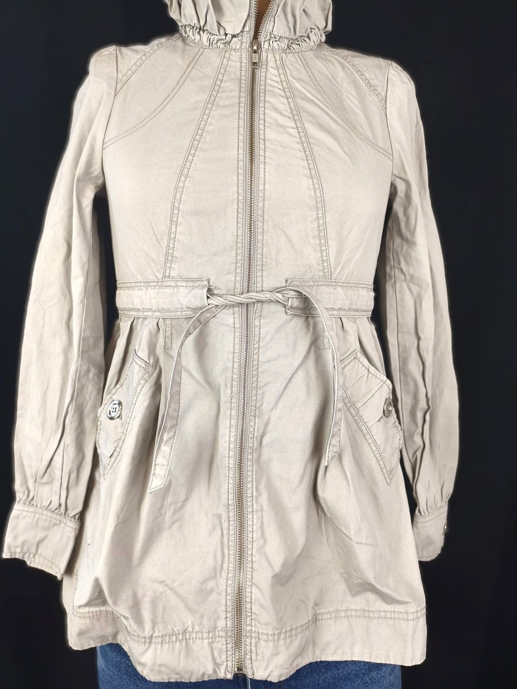 H&M Cappotti: H&M Damen Parka Grösse 36 – Usato da Pratteln venduto da Restwert_Pratteln 4