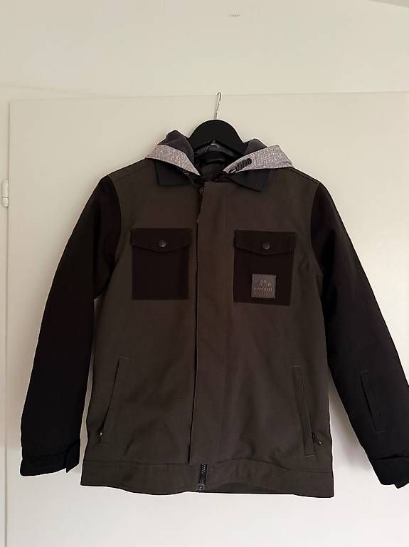 Giacche & Cappotti: Winterjacke für Junge Gr.152 – Usato da Küsnacht ZH venduto da nat_m97w