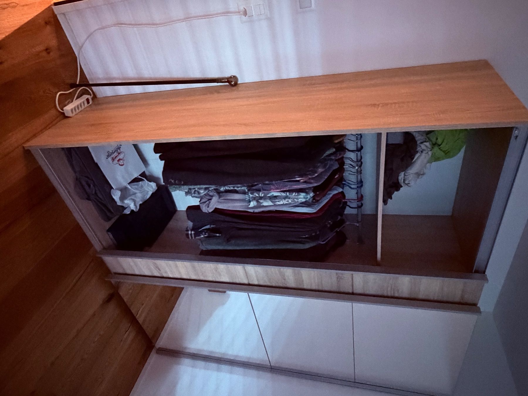 Schränke: Kleiderschrank – Gebraucht aus Sursee von har_pn5z 1