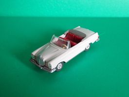 Mercedes 300 SE von Wiking 1/87