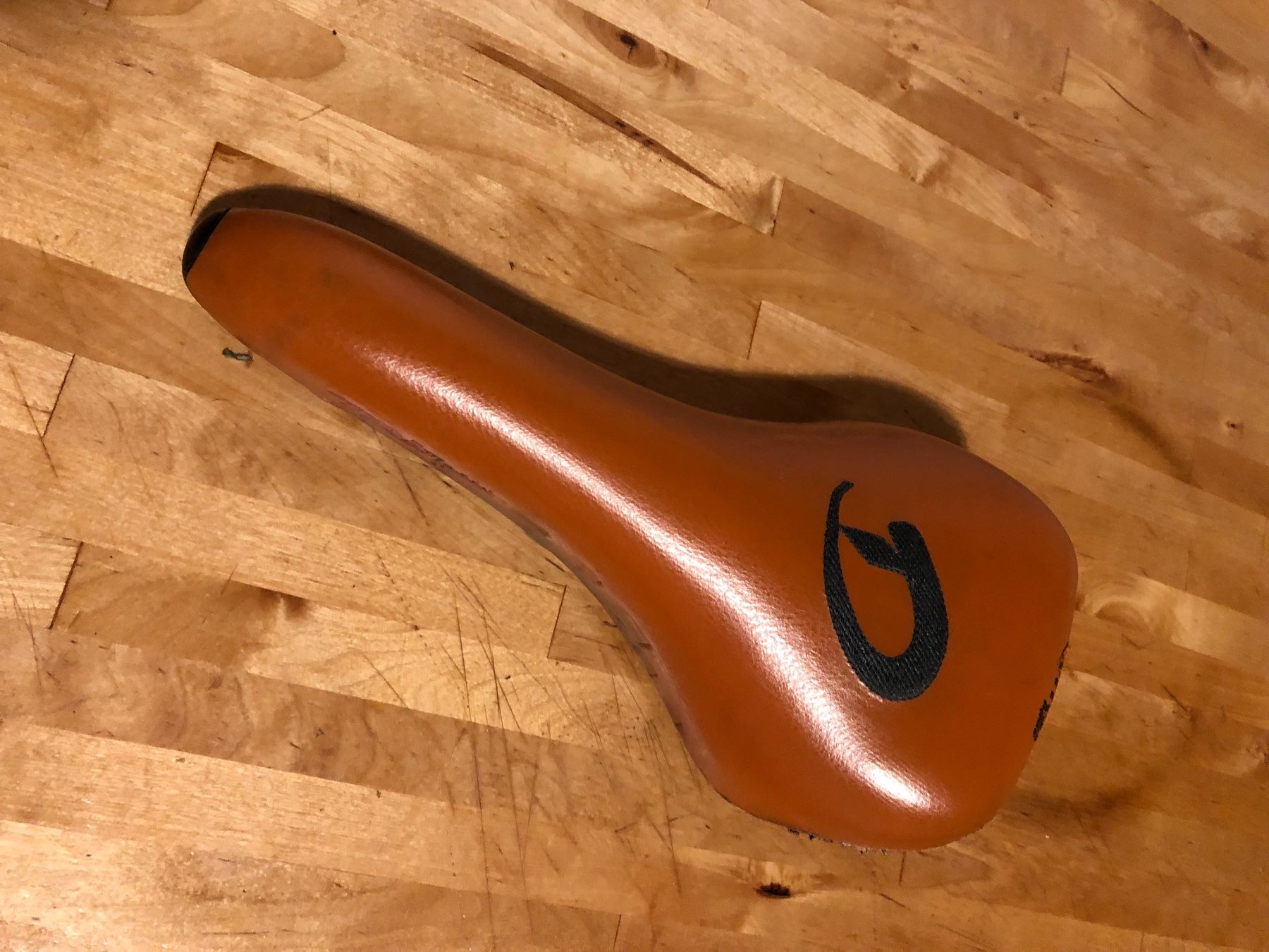 Sattel & Sattelzubehör: Selle Italia Tri Matic Sattel retro – Gebraucht aus Basel von yas_q82c