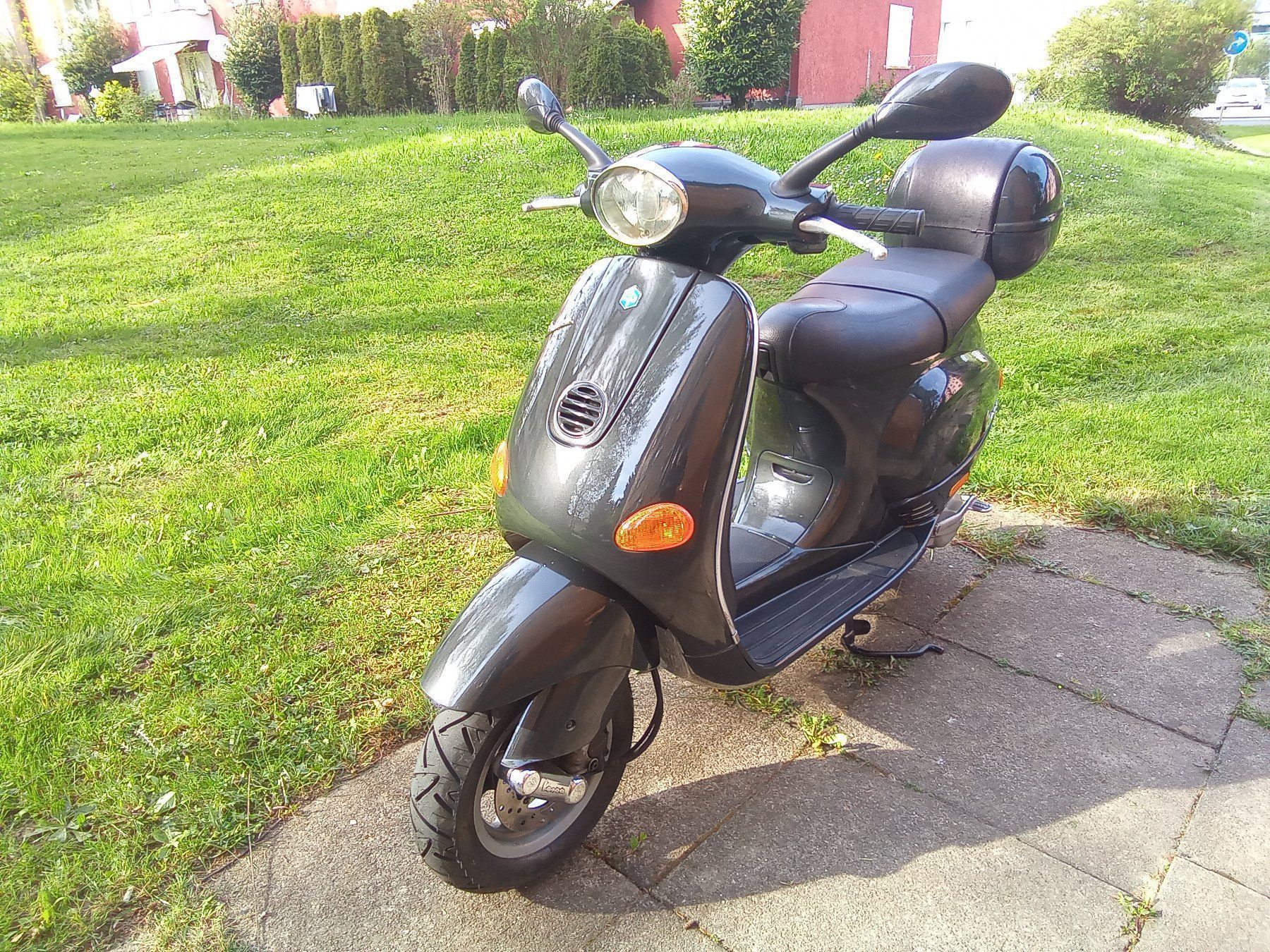 Piaggio Scooter: Piaggio Vespa ET4 125 – Usato da Schlieren venduto da bluesman63 1