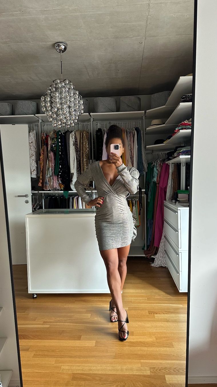 Vestiti: Night dress – Usato da Zürich venduto da Elaine_zh 1