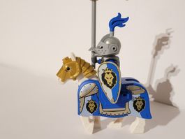 LEGO Castle Kingdoms ritter mit pferd. Top zusand !