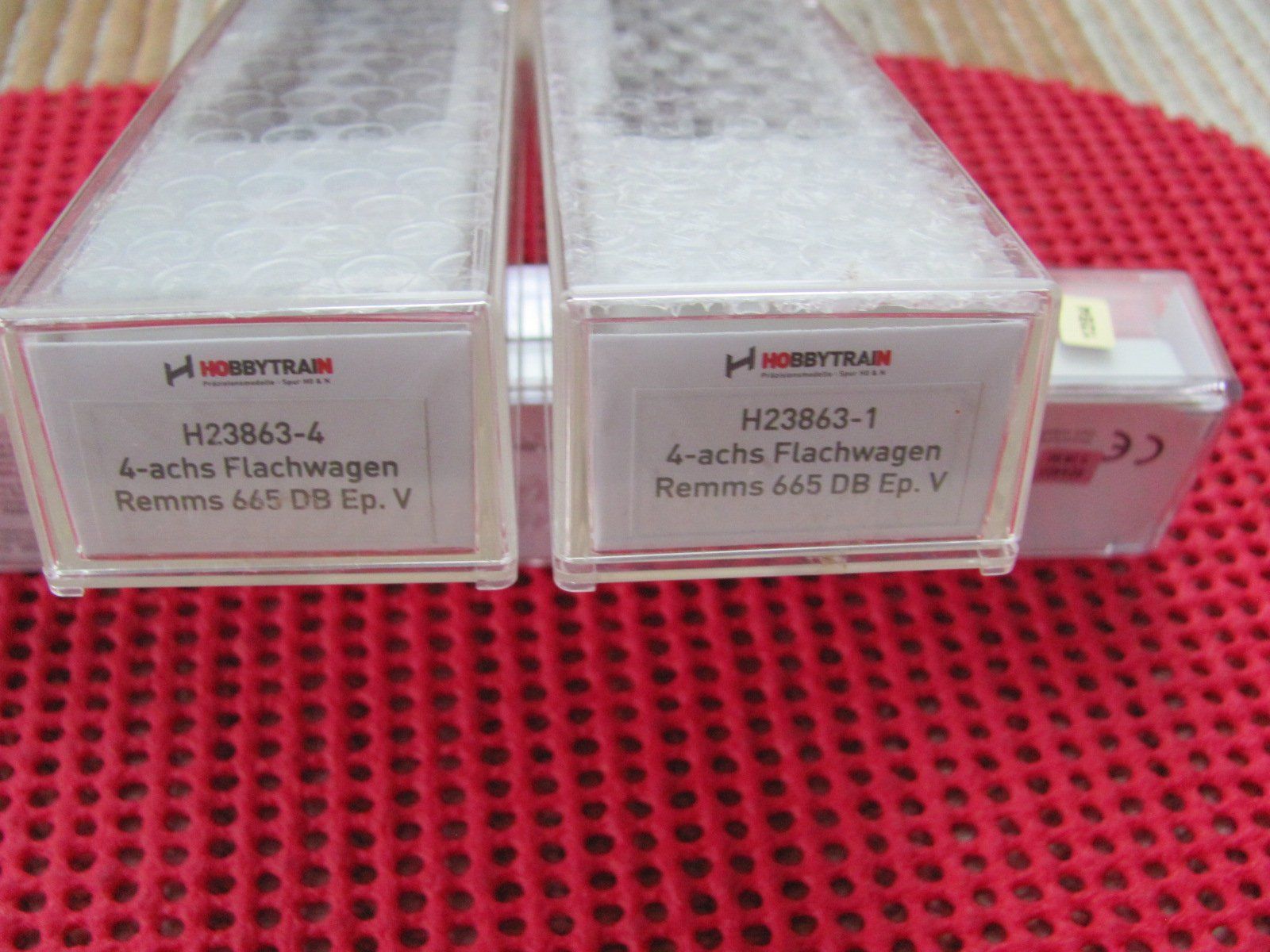 Hobbytrain Modellini di ferrovie: Hobbytrain 4-achs Flachwagen – Nuovo e nell'imballaggio originale da Uznach venduto da Bimbolino 1