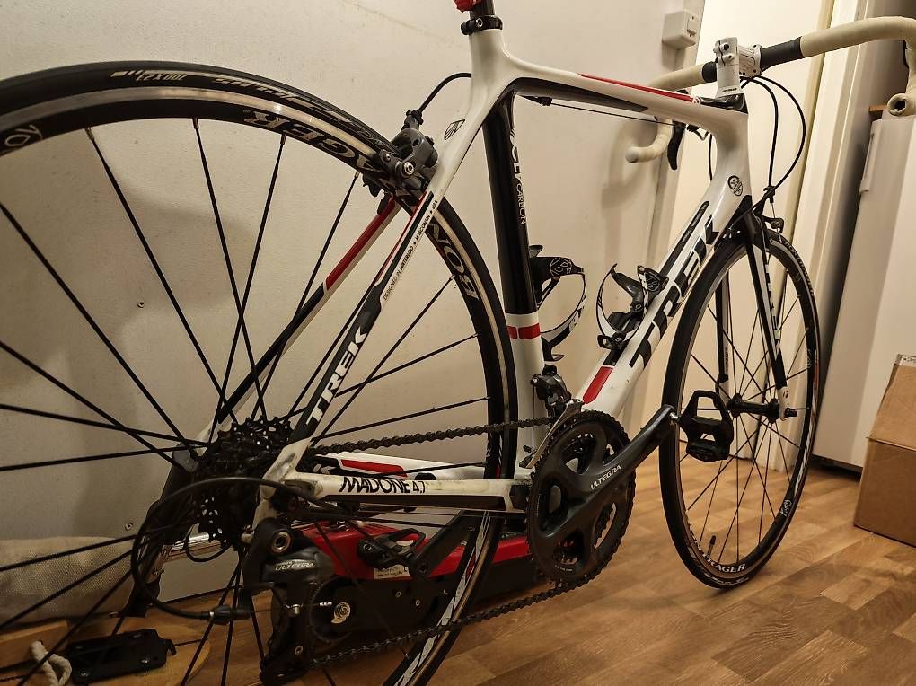 Biciclette: Carbon Rennvelo TREK  – Usato da Weesen venduto da mHasanaj 2