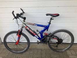 Scott 26´ 27 vitesses taille M
