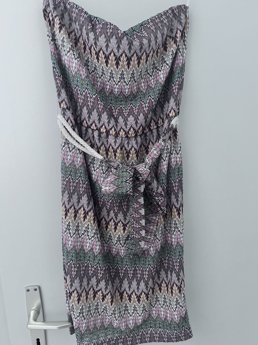 Robes: Abito donna taglia S – D'occasion à Cugnasco par sd1520